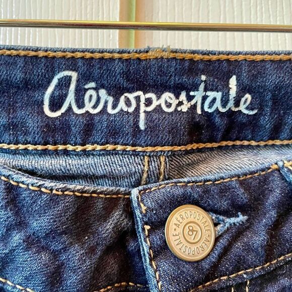 AEROPOSTALE BAYLA SKINNY JEANS SIZE 2 REGULAR LIKE NEW - Picture 3 of 6